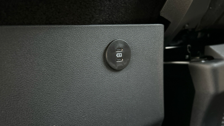 Ford Tourneo Custom 320 L1 Diesel Fwd 2.0 EcoBlue 136ps H1 Titanium 8 seater Auto